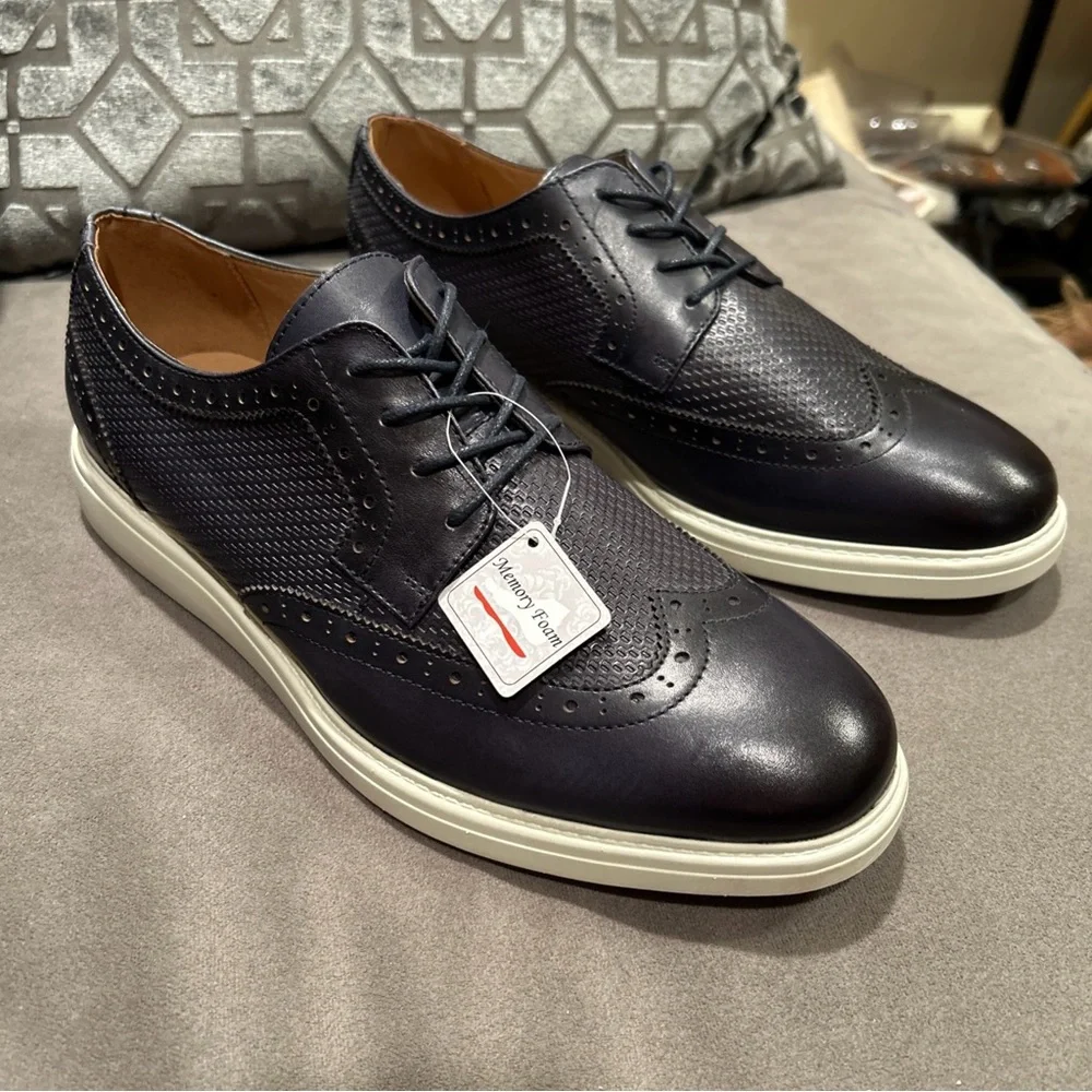 LA Milano Palmer Men’s Leather Navy Wingtip Oxfords Lace Dress Shoe Sz 10 1/2